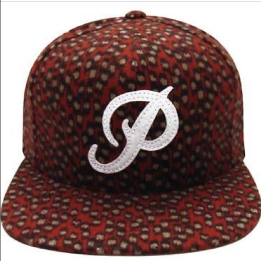 Primitive Snapback Style Griffin Cap Hat Like new